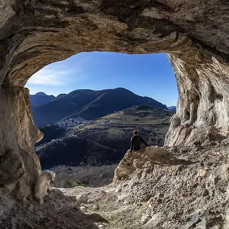 Quindici Alberi La Chioccia * Serra deʼ Conti