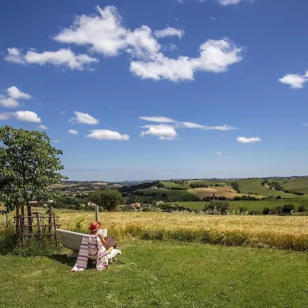 Quindici Alberi La Chioccia Serra deʼ Conti