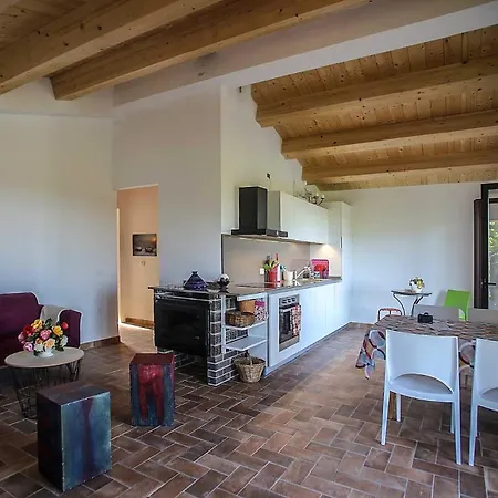 Ferienhaus Quindici Alberi La Chioccia